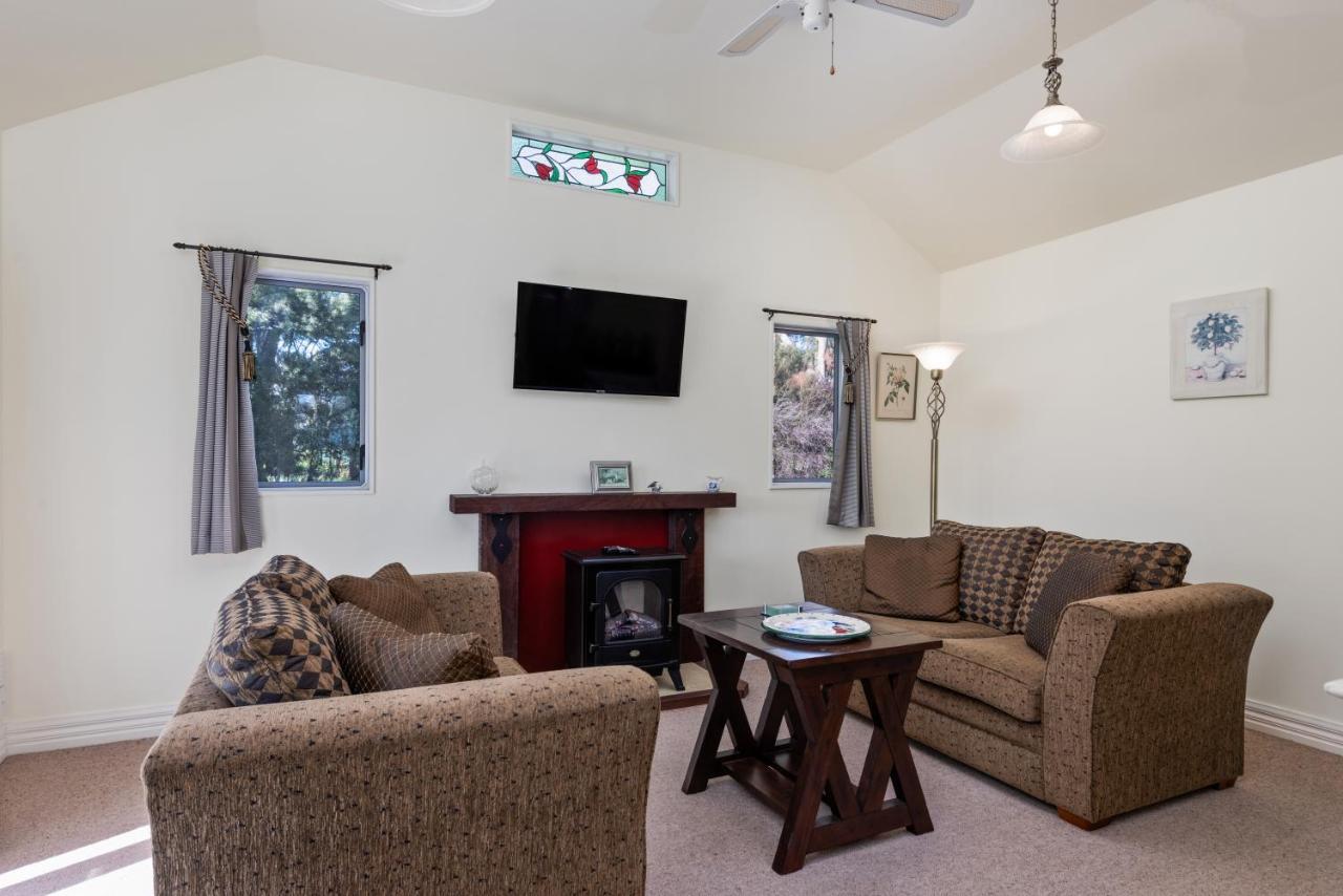 Brookhaven Cottage Renwick Luaran gambar